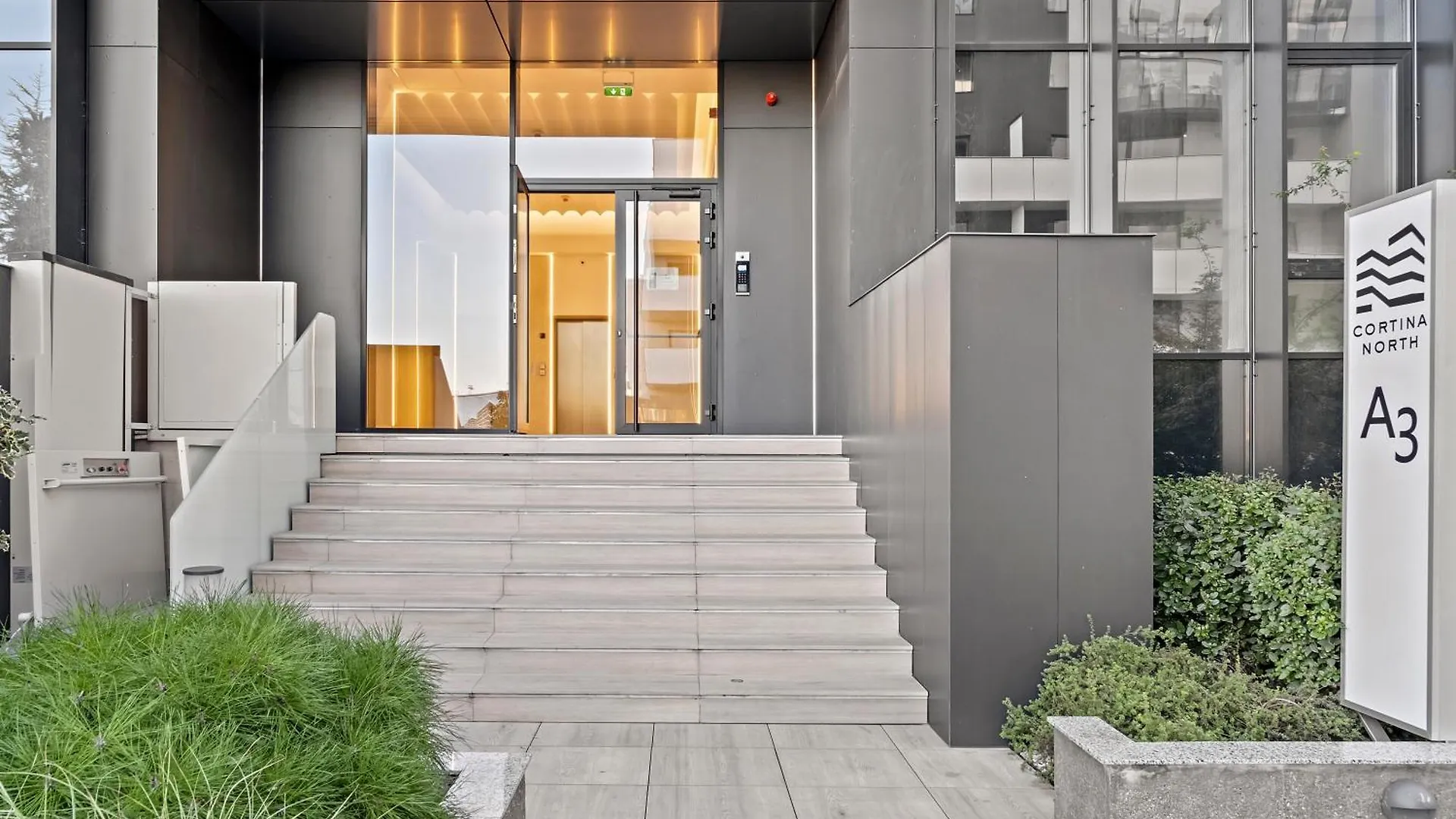 Apartment Studio Luxury Cortina North Residence Pipera Voluntari